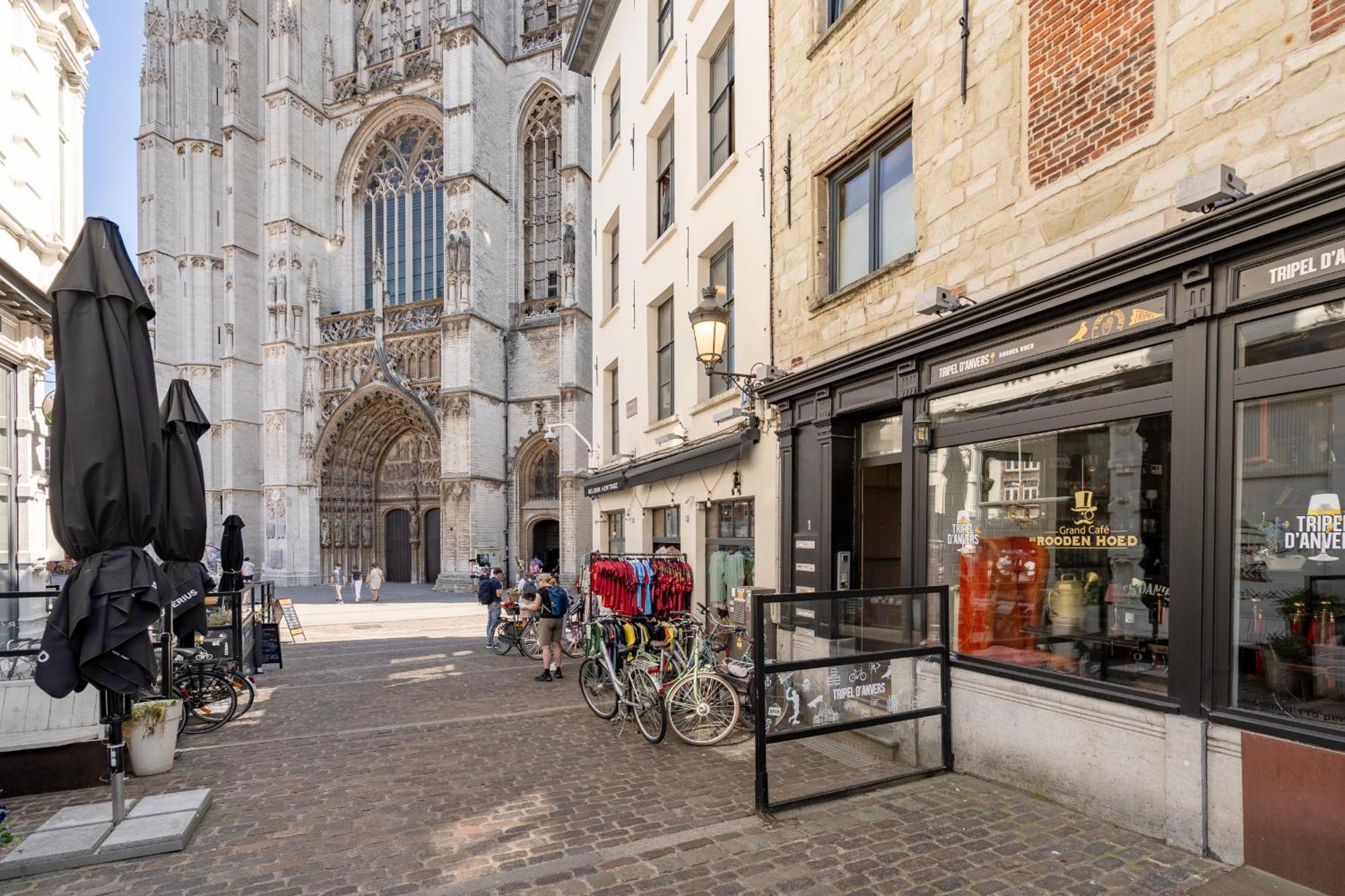 Tempel Cathedral Lodge In The Heart Of Antwerp Exterior photo