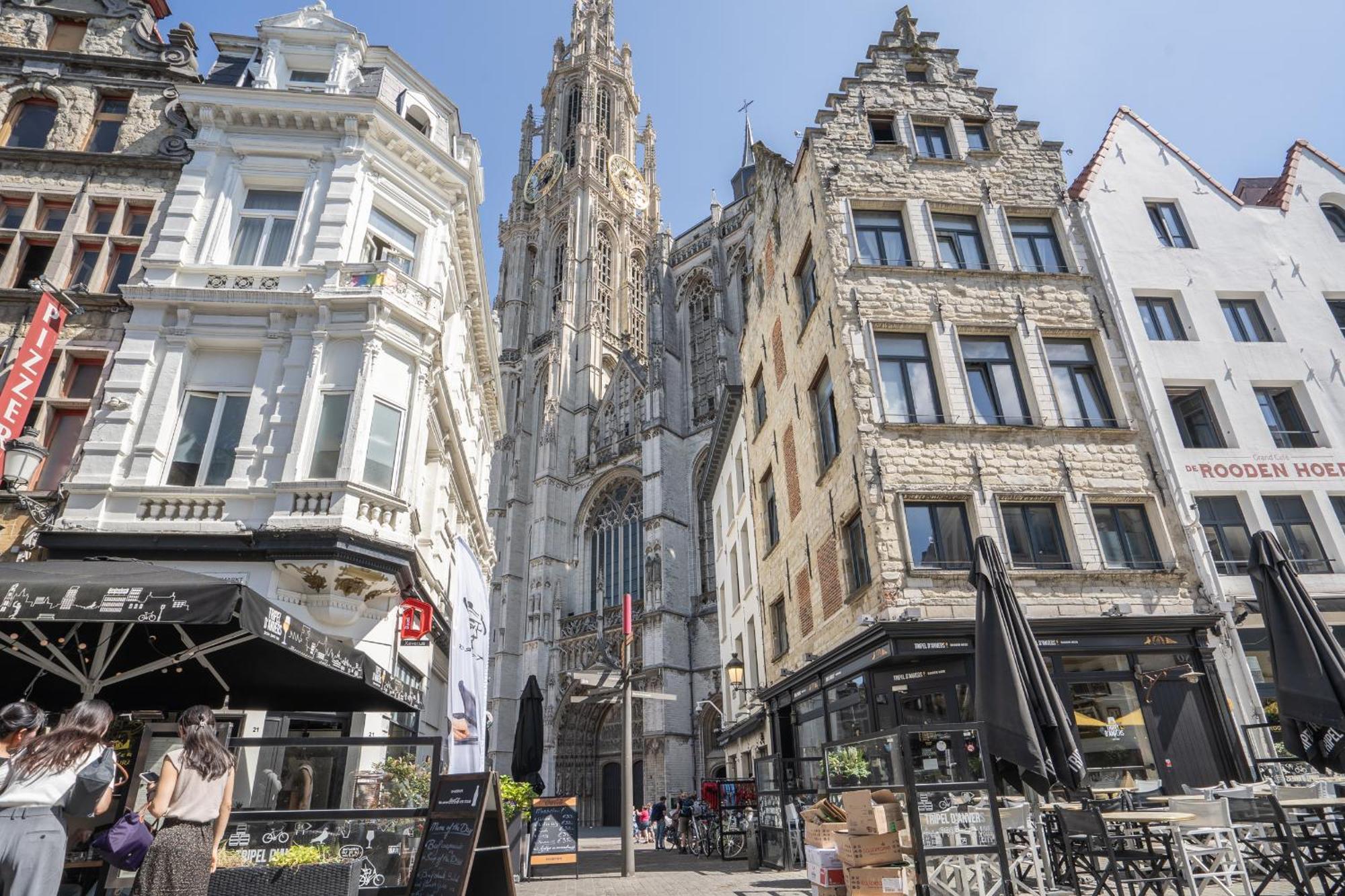 Tempel Cathedral Lodge In The Heart Of Antwerp Exterior photo